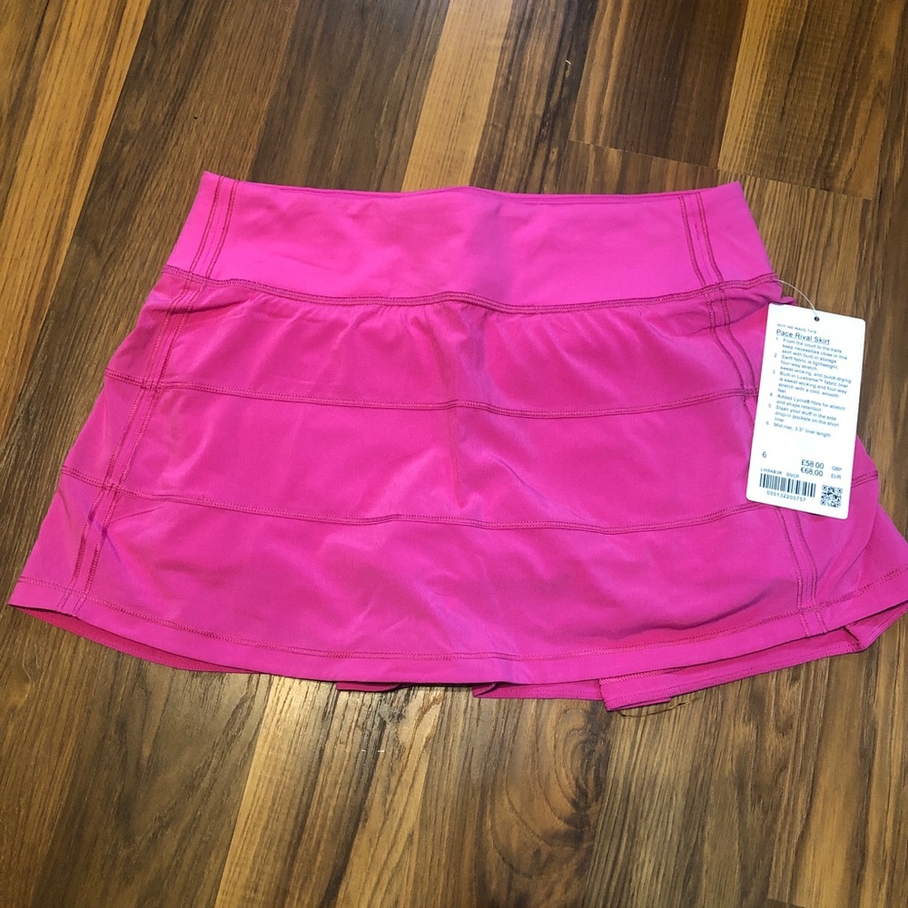 NWT pace rival skirt 8